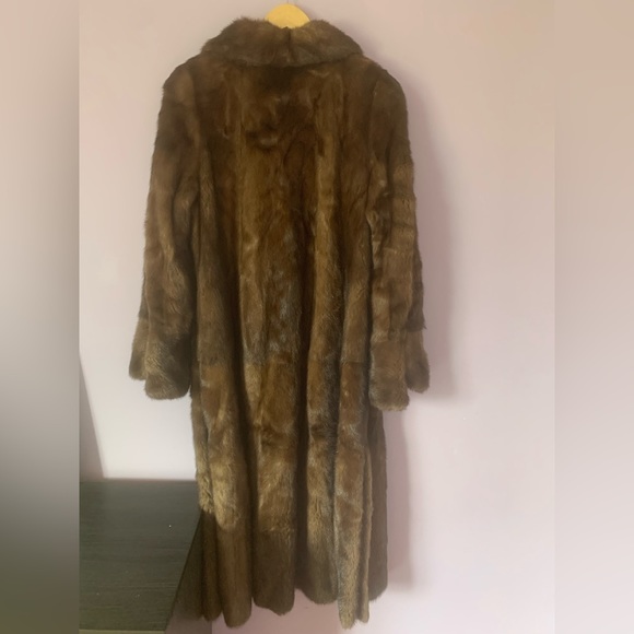 Real mink long fur coat $3000 - Picture 3 of 10
